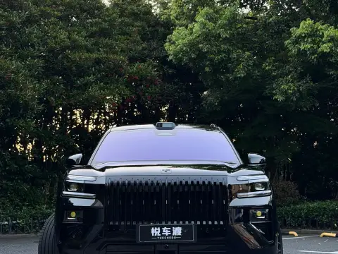 黑色极氪8x 亮光车衣 护板 帝王紫