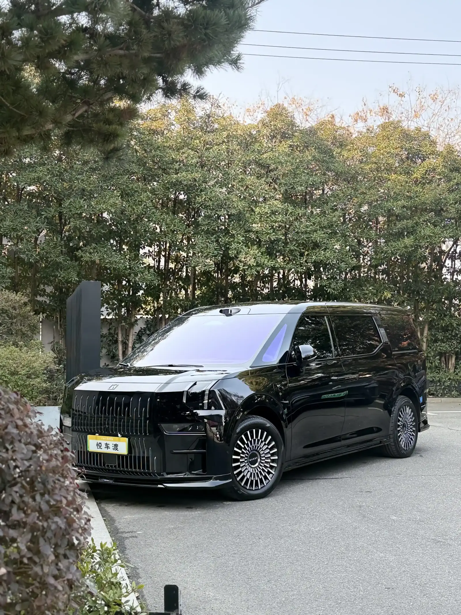 极氪009黑武士升级 施工实拍 5