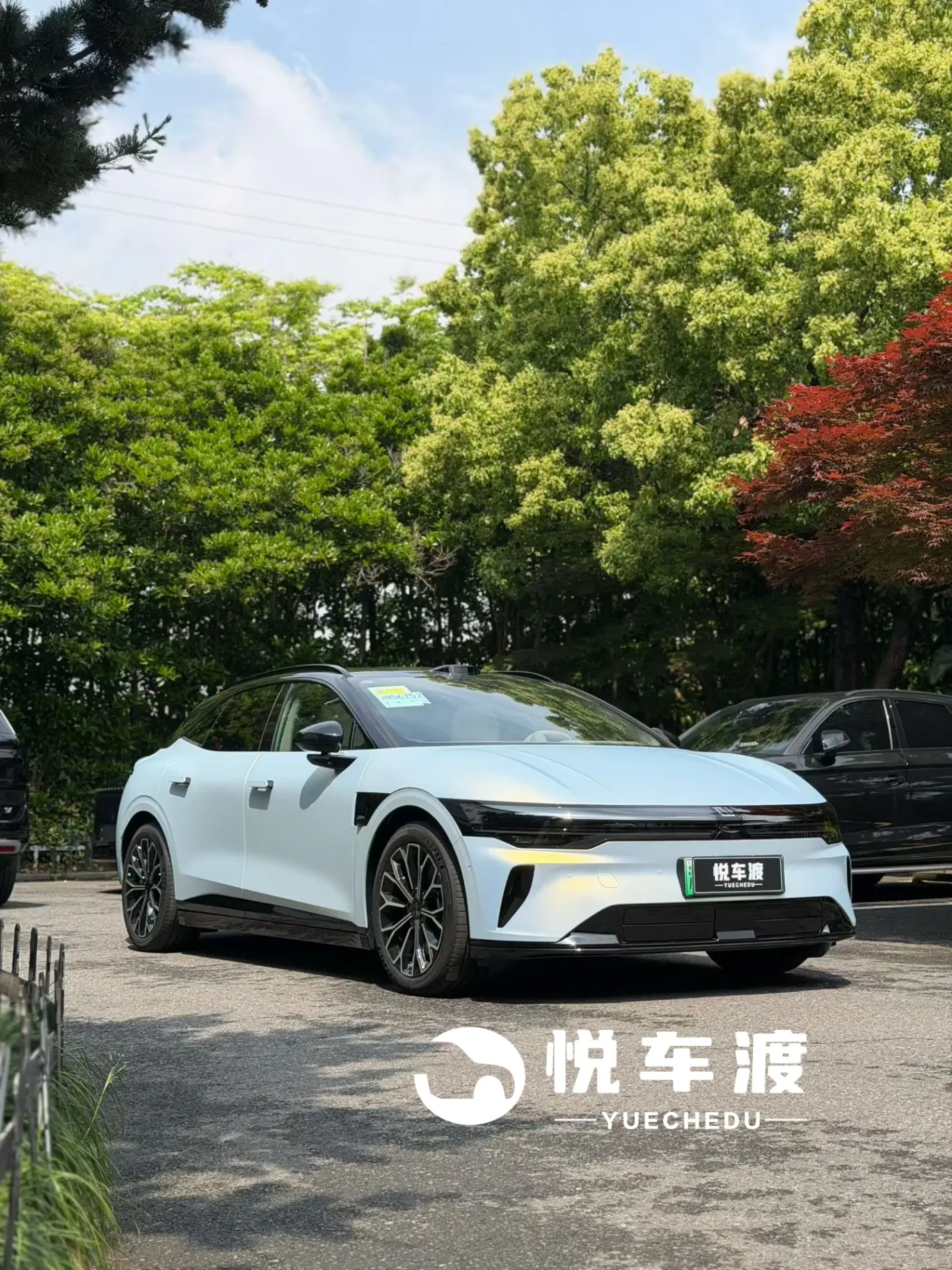 极氪007GT改色：远峰蓝魅金，听着就很亮的感觉 施工实拍 3
