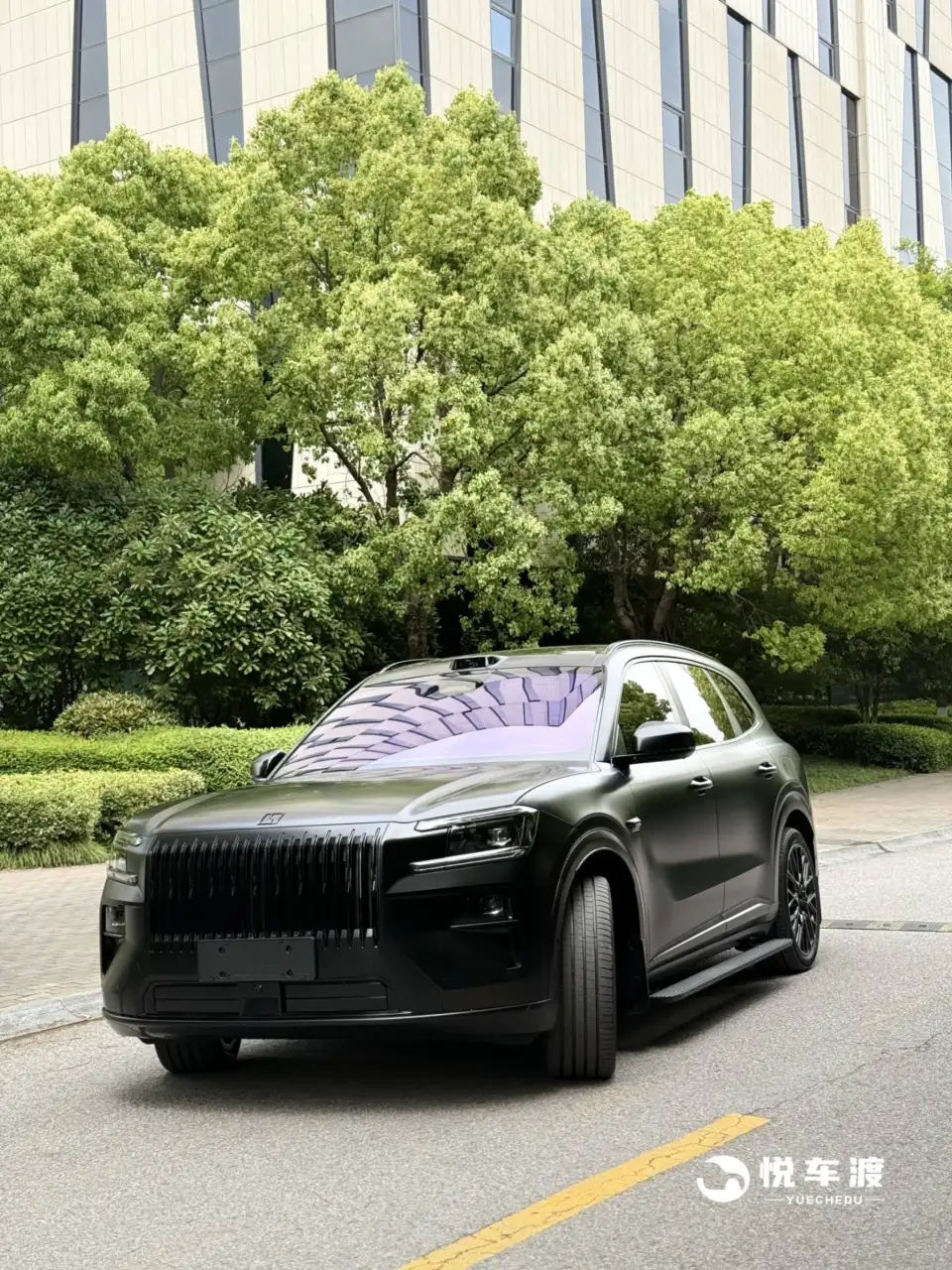 极氪8X哑光黄金三件套来啦
